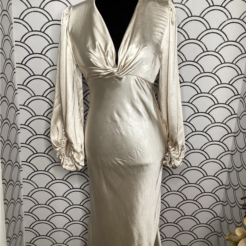 Petal & Pup “Champaign Grace” Dress – Size 4